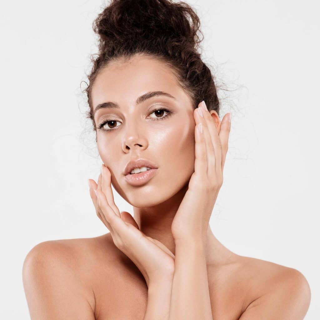 injection-acide-hyaluronique-confidence-clinique-esthetique-lille-marcq-en-baroeul-7