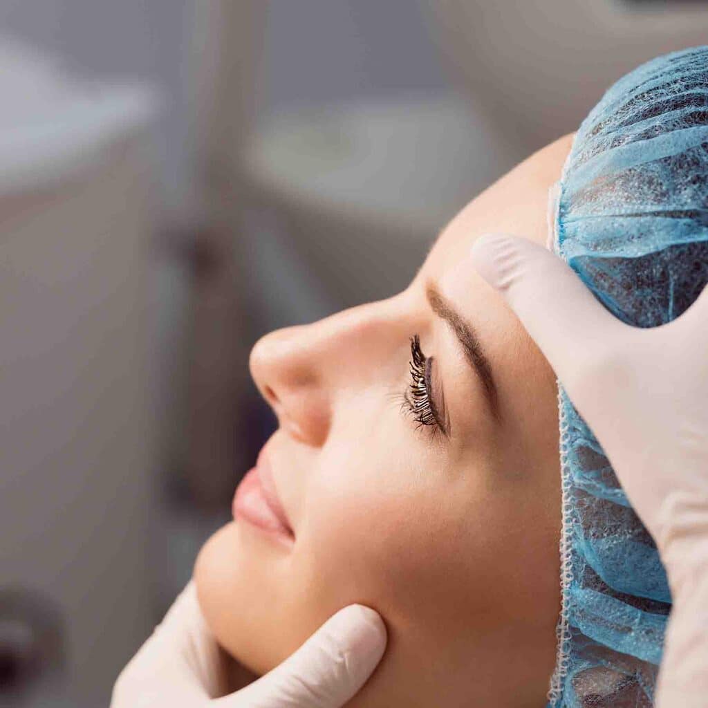 rhinoplastie-medicale-lille-acide-hyaluronique-sans-chirurgie-avant-apres-resultat-prix-tarif-nez-bosse-docteur-branczko-clinique-confidence-003