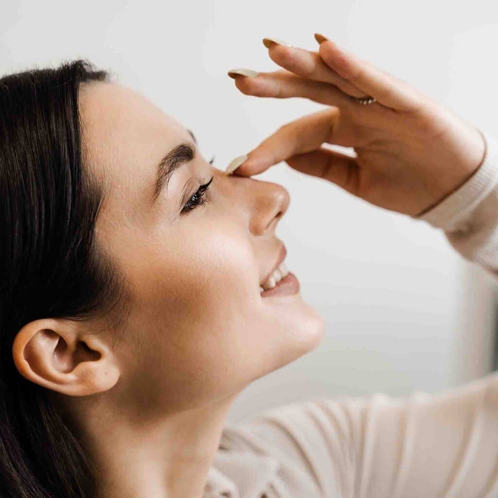 rhinoplastie-medicale-lille-acide-hyaluronique-sans-chirurgie-avant-apres-resultat-prix-tarif-nez-bosse-docteur-branczko-clinique-confidence-007