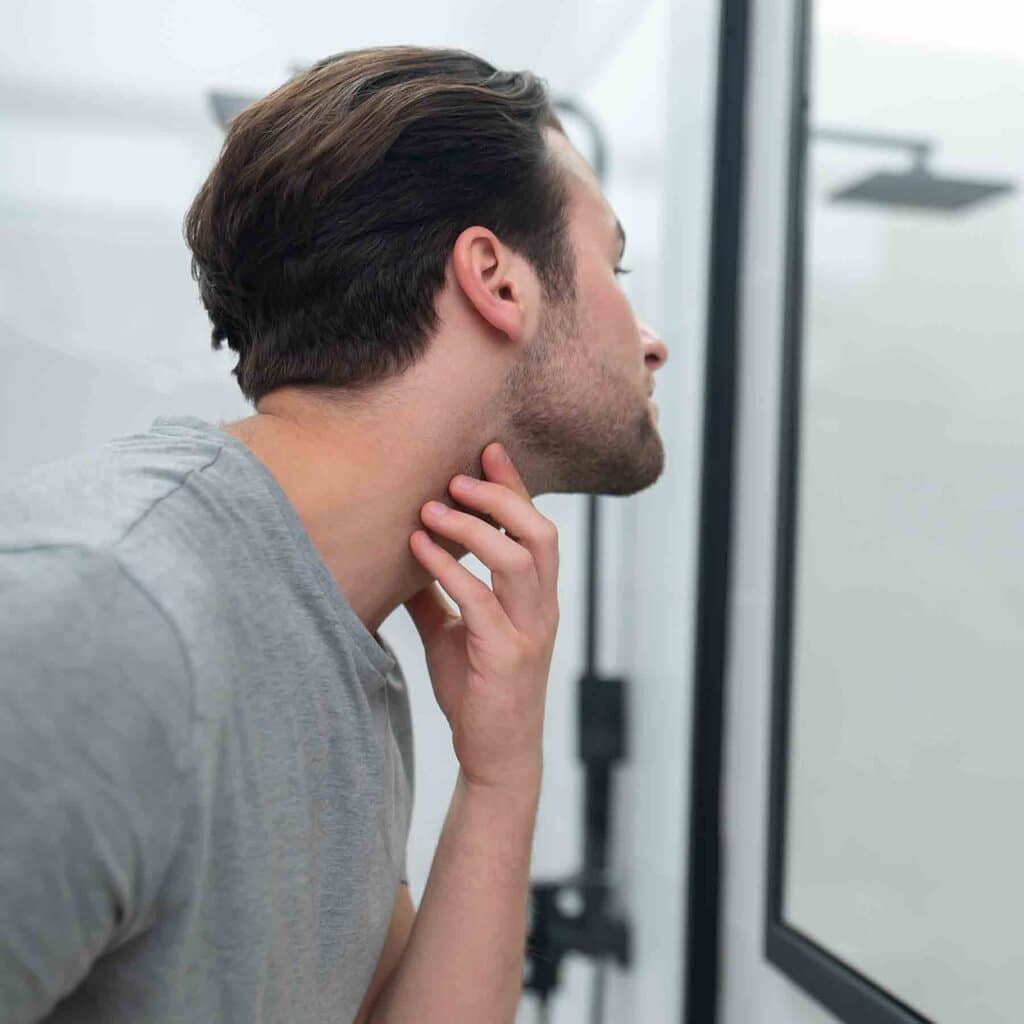 medecine-esthetique-traitement-homme-injections-cernes-rhinoplastie-epilation-detatouage-penoplastie-lasemd-sofwave-avis-resultat-avant-apres-013